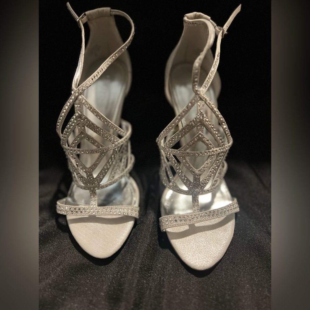 Guess Sliver with Rhinestone Sandals